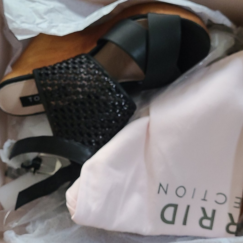 Torrid, Size 9.5, black